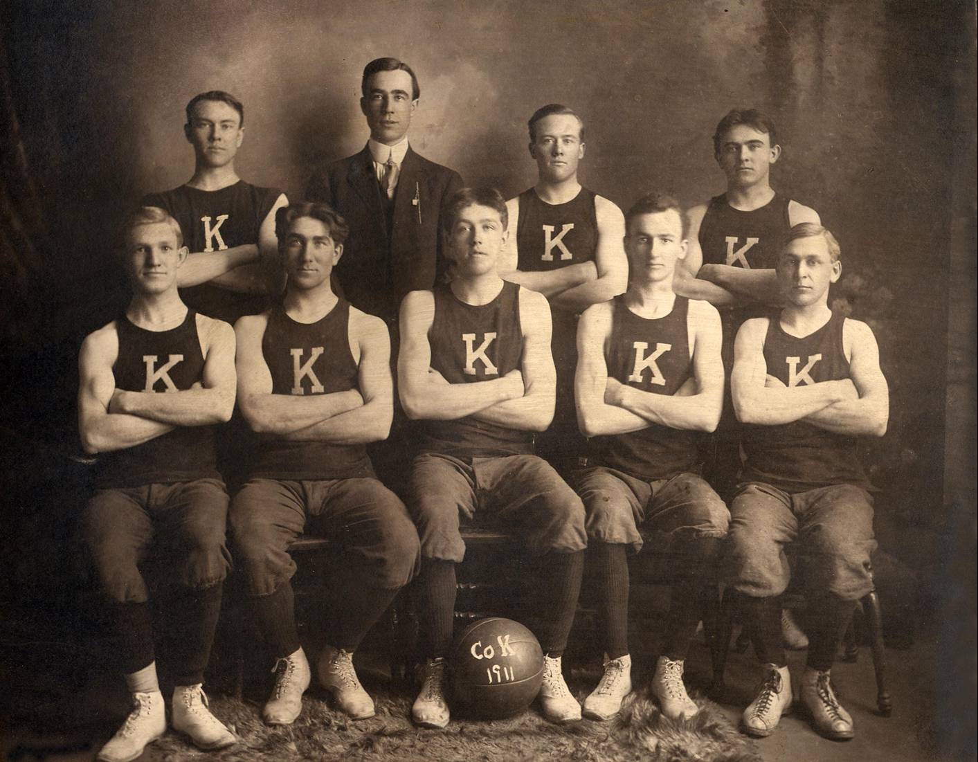 Company K basketball team from 1911.